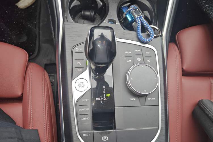 Used BMW 3 Series 2021 Restyled 325i M Sport Package Gear Lever