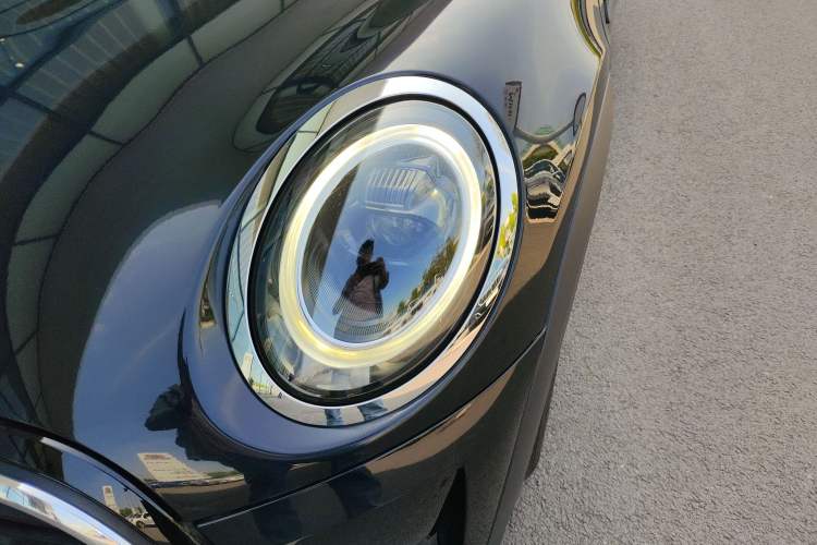 Used MINI 2023 1.5T ONE Left Front Headlight