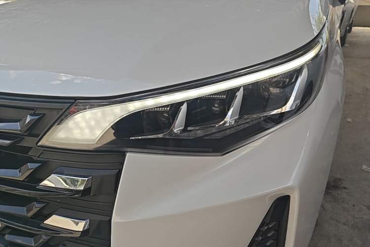 Used GAC Trumpchi M6 2023 PRO 270T DCT Luxury Edition