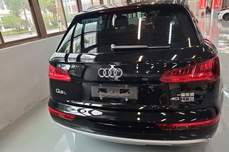 Used Audi Q5L 2020 40 TFSI Prestige Edition

