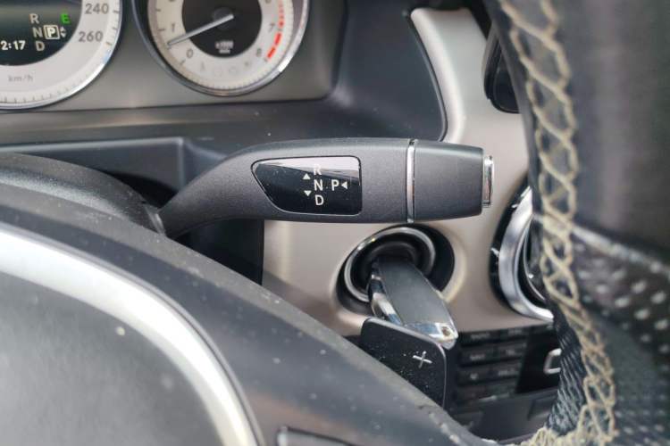 Used Mercedes-Benz GLK-Class 2013 GLK 300 4MATIC Dynamic Sunroof Model
