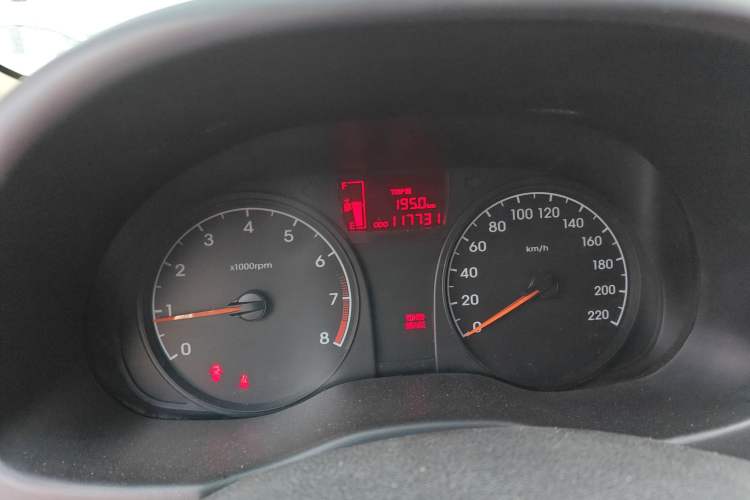 Used Hyundai Verna (older generation) 2014 1.4L Manual Smart GLS Trim
