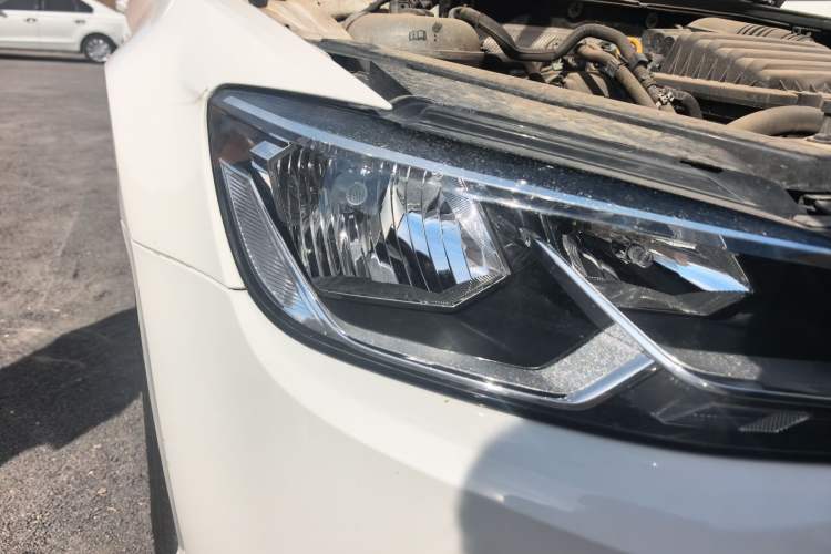 Used Volkswagen Lamando 2017 230TSI DSG Fashion Edition
