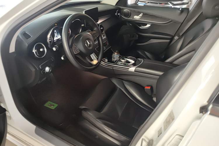 Used Mercedes-Benz C-Class 2018 C 180 L Fashion Edition Sport Version Driver Seat