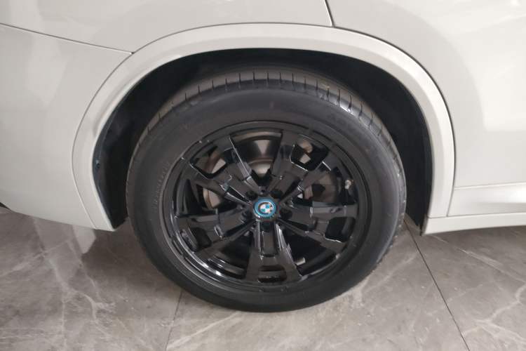 Used BMW iX3 2023 Leading Model