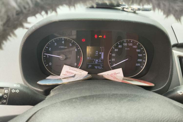 Used Hyundai ix25 2015 1.6L Automatic Two-Wheel Drive Smart GLS Trim
