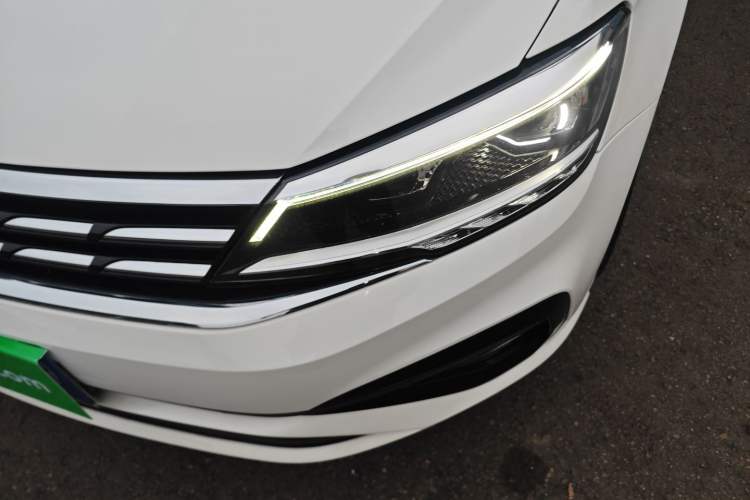 Used Volkswagen Lamando 2019 280TSI DSG Comfort Edition China VI standard
