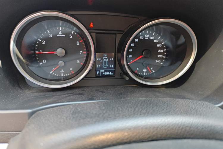 Used Haval H6 2015 Sport Edition 1.5T Automatic Two-Wheel Drive Luxury Model
