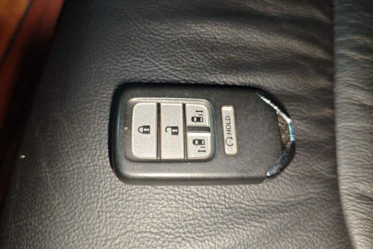 Used Honda Elysion 2019 2.0L Hybrid Supreme Edition