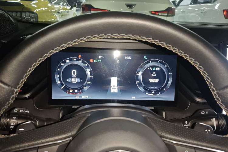 Used Lynk & Co 03 2023 2.0TD DCT JingPro
