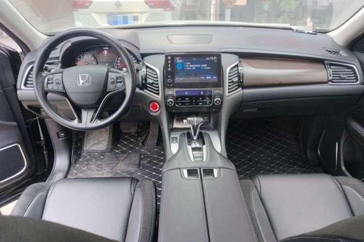 Used Honda Avancier 2017 240TURBO Two-Wheel Drive Premium Edition