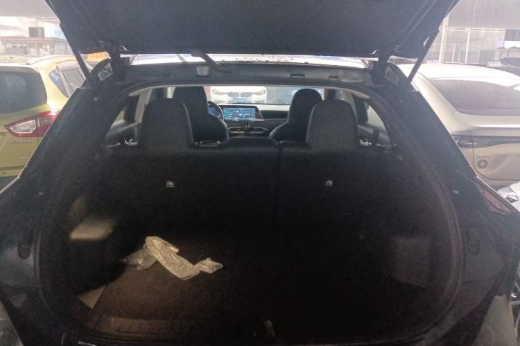 Used Venucia V DD-i 2023 110 km iE Version
