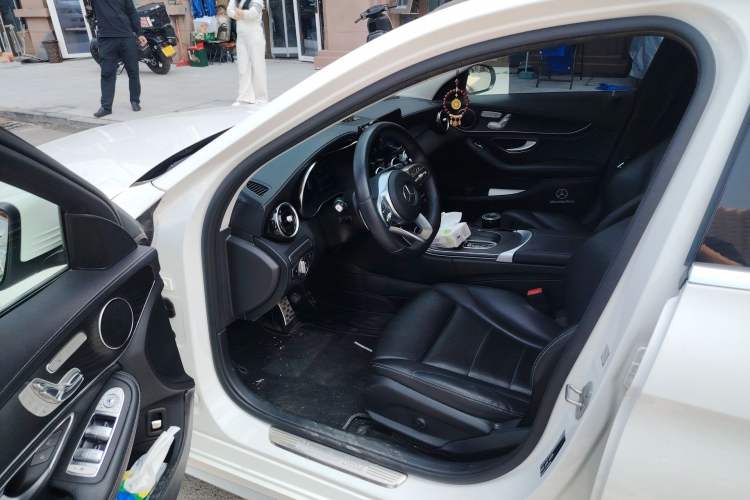 Used Mercedes-Benz C-Class 2020 Restyled C 260 L Sport Edition Driver Seat