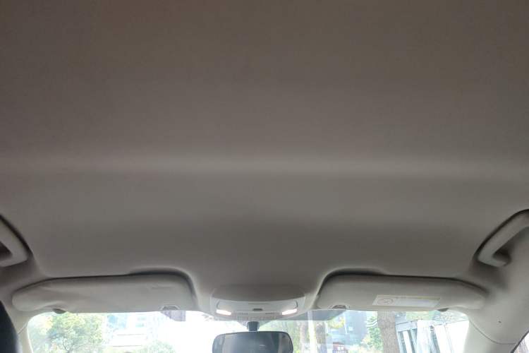 Used Ford Edge 2016 EcoBoost 245 Two-Wheel-Drive Titanium 5-Seater