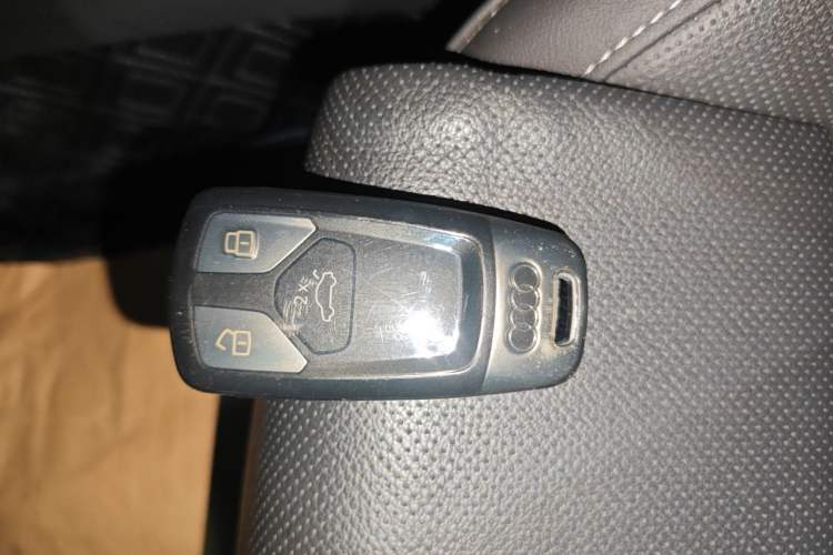 Used Audi A4L 2022 40 TFSI Fashion Dynamic Model