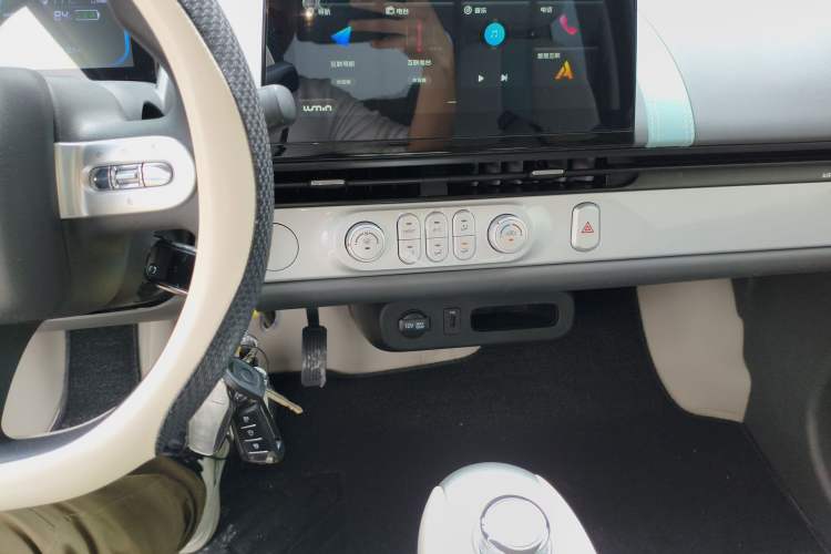 Used CHANGAN NEVO Lumin 2025 205 km Xiangqin Version Audio And AC Panel