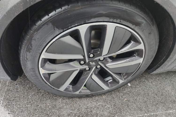 Used Li Auto L9 2022 Max model