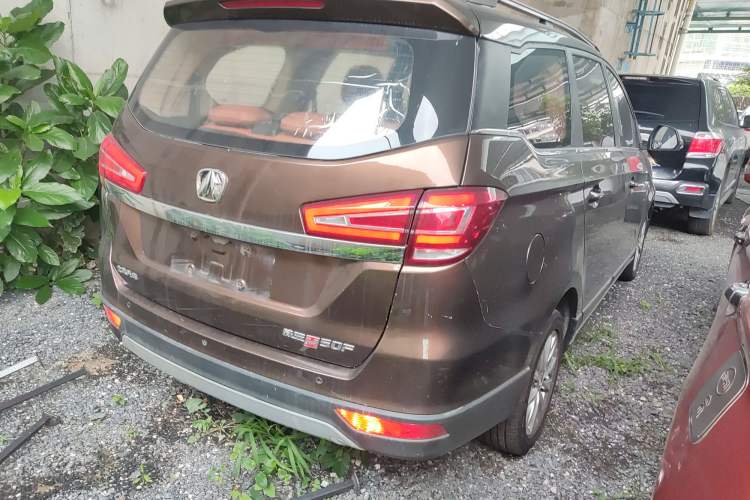 Used BAIC Weiwang M50F 2017 1.5L Standard Model