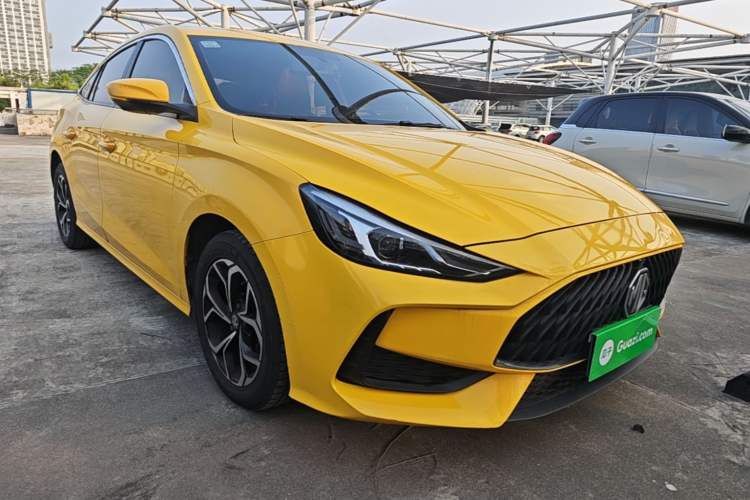 Used MG 5 2021 180 DVVT CVT Youth Luxury Edition
