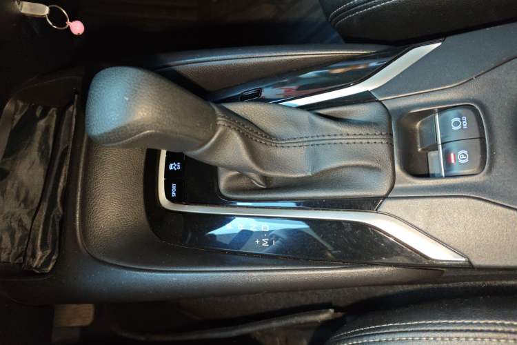 Used Toyota Levin 2019 185T CVT Luxury Edition China VI Standard
