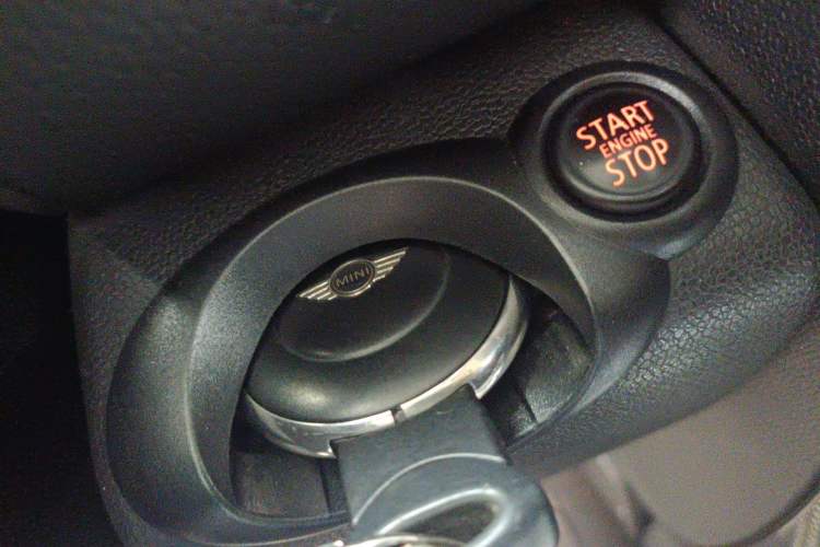 Used MINI Countryman  Vehicle Key