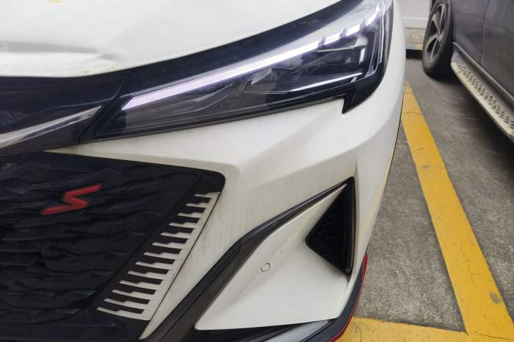 Used CHANGAN X5 PLUS 2024 1.5T DCT ZhiZun Version Left Front Headlight