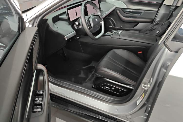 Used XPeng P7 2020 586N Driver Seat