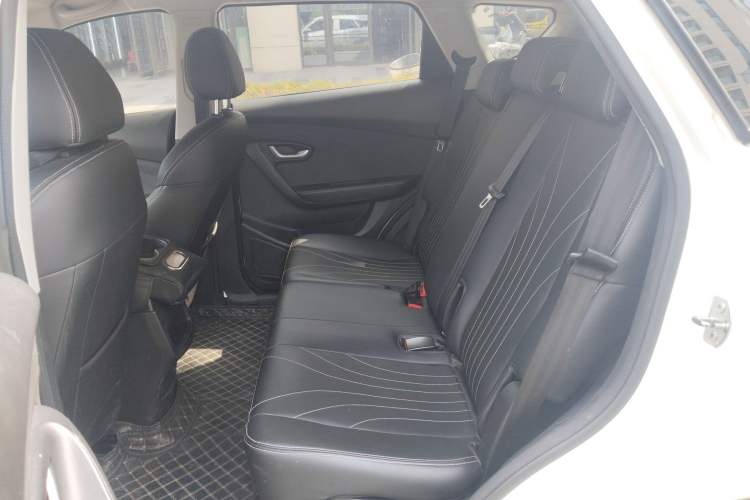 Used JETOUR X70M 2020 Revised 1.5T Manual Partner Version 5-Seater