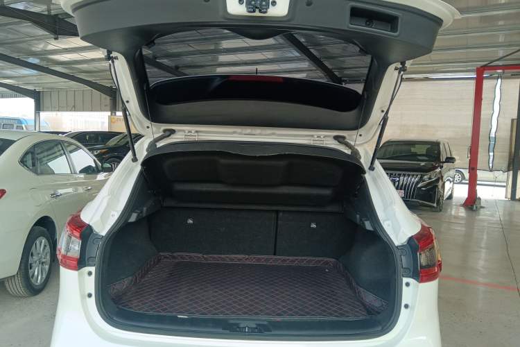 Used Nissan Qashqai 2022 2.0L CVT XV Smart Enjoyment Version