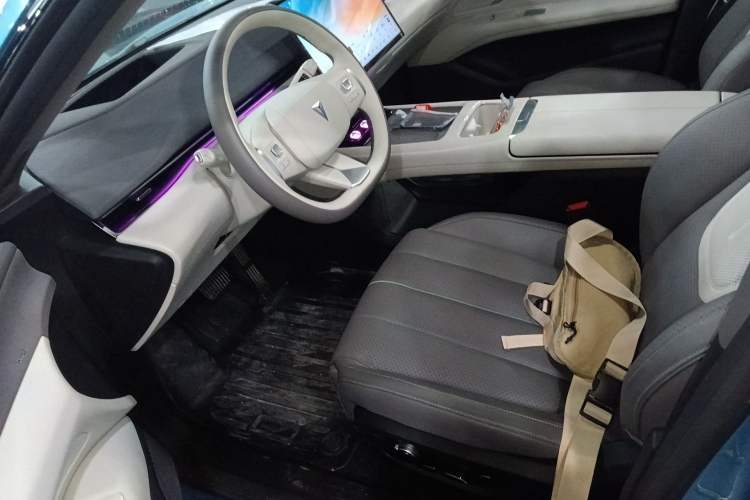 Used Deepal L07 2024 230Max Qiankun Intelligent Driving ADS SE Range-Extended Version Left Front Seat