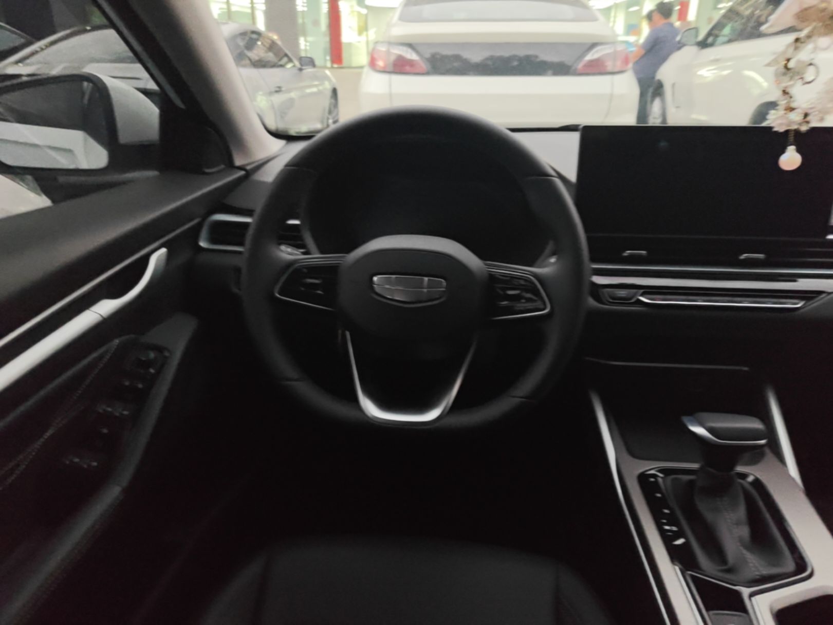 Geely Auto Emgrand 2025 4th Generation 1.5L CVT Longteng Edition — снимка 13