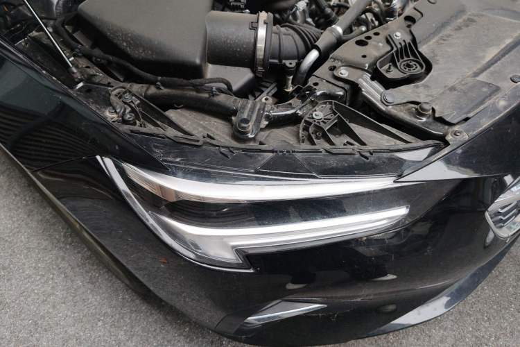 Used Buick Regal 2020 552T Elite Edition Right Front Headlight