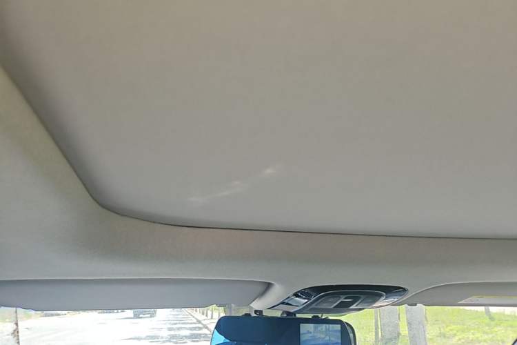 Used Hyundai ix25 2020 1.5L CVT GLS Smart Model Headliner