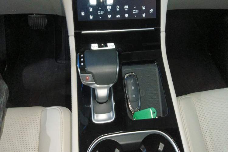 Used Li Auto ONE 2020 Extended-Range 6-Seater Version Gear Lever
