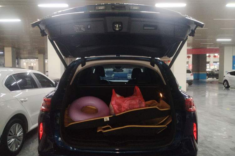 Used Infiniti QX50 2020 2.0T Two-Wheel Drive Fashion Edition Trunk