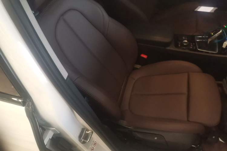 Used BMW 1 Series 2020 125i Leading Model M Sport Package
