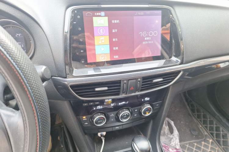 Used Mazda Atenza 2014 2.0L Blue Sky Fashion Edition Audio And AC Panel