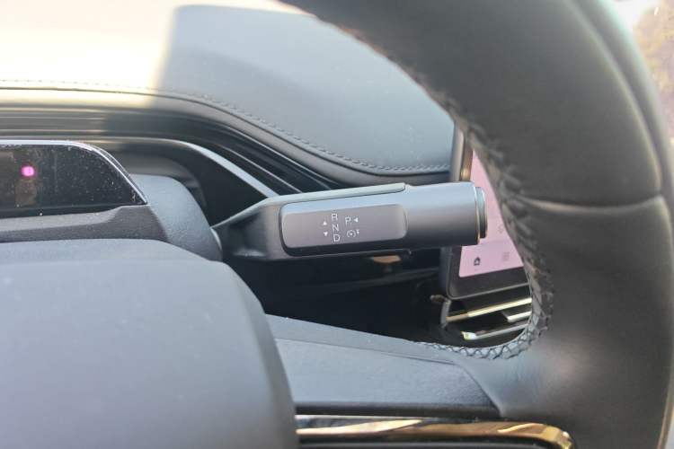 Used Hyptec GT 2023 560 Rear-Drive Seven-Wing Edition Gear Lever