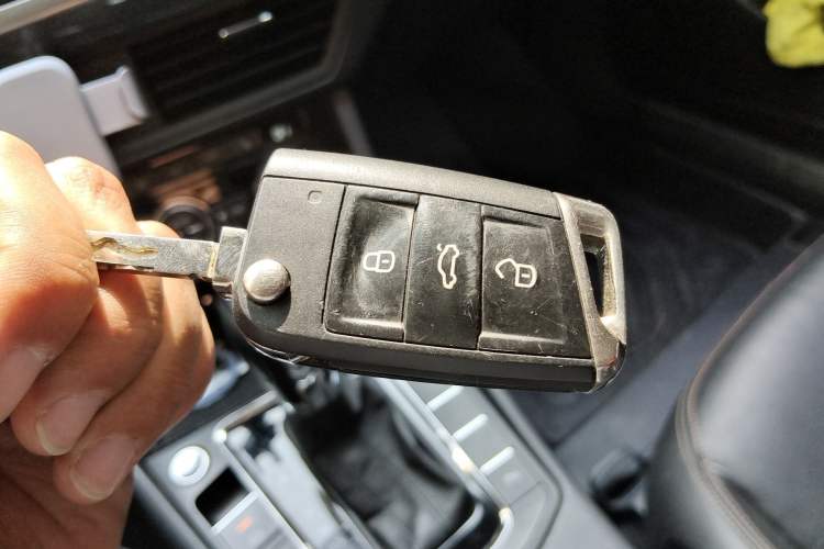 Used Volkswagen Bora 2019 1.5L Automatic Luxury Version Vehicle Key