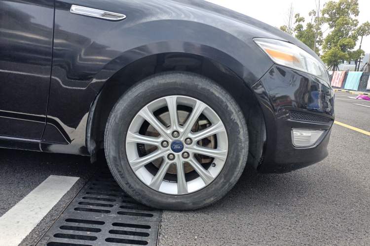 Used Ford Mondeo 2011 2.3L Fashion Edition
