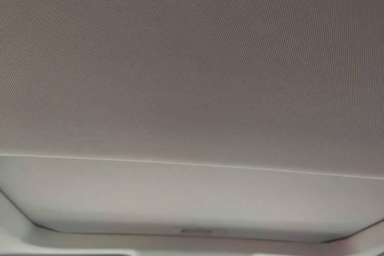 Used Ford Escort 2019 Revised Version 1.5L Automatic Enjoyment Type China VI Standard Headliner