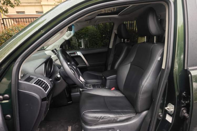 Used Toyota Prado 2016 2.7L Automatic Luxury Edition
