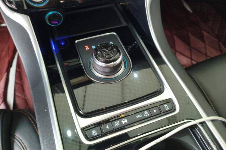 Used Jaguar XEL 2018 2.0T 200 PS Premium Edition