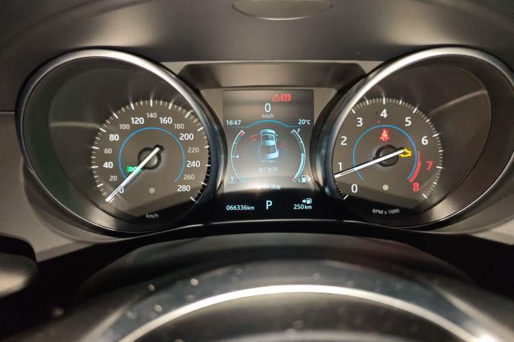 Used Jaguar XEL 2019 2.0T 200 PS Luxury Edition
