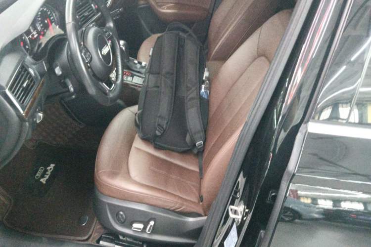 Used Audi A6L 2018 30th Anniversary Edition 45 TFSI quattro Sport model
