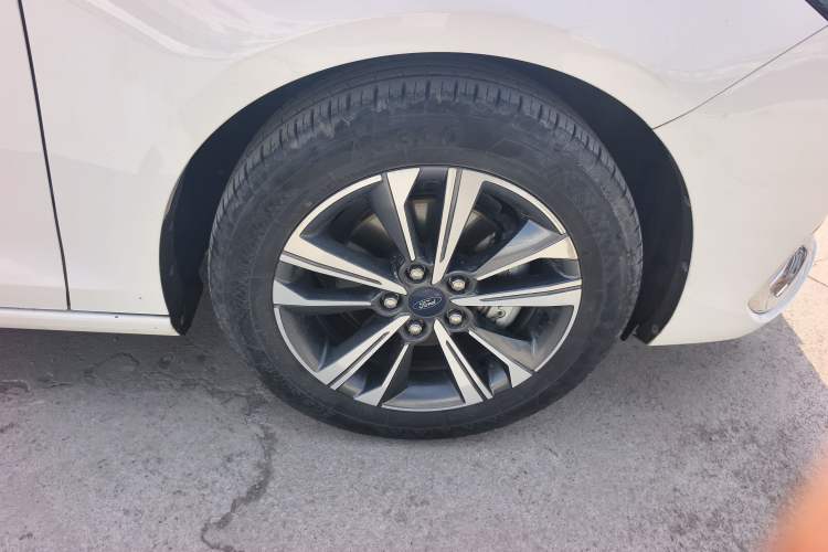 Used Ford Escort 2021 1.5L Automatic Diamond Edition