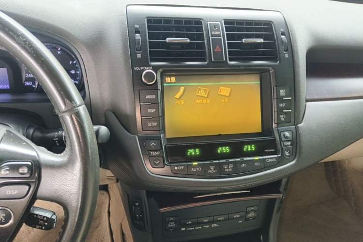 Used Toyota Crown 2010 3.0L Royal Saloon