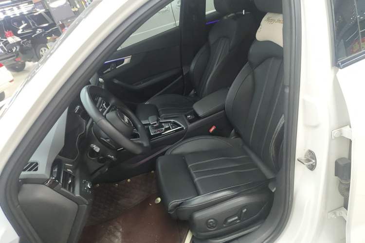 Used Audi A4L 2023 40 TFSI Luxury Dynamic Model