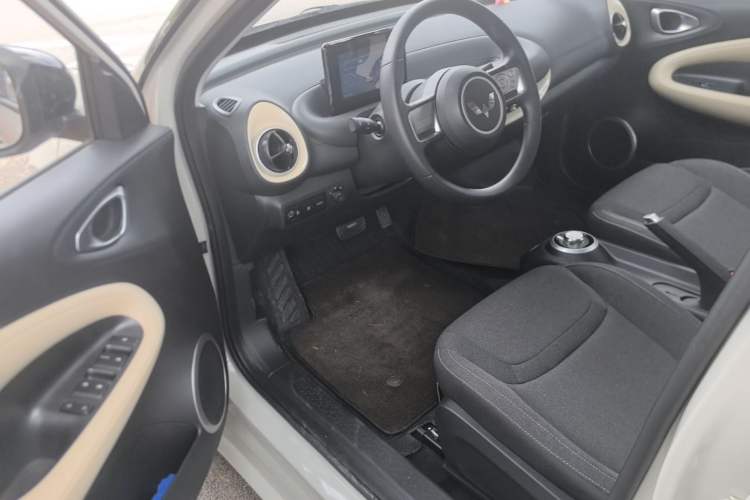 Used Wuling Bingo 2024 203km Light Edition
