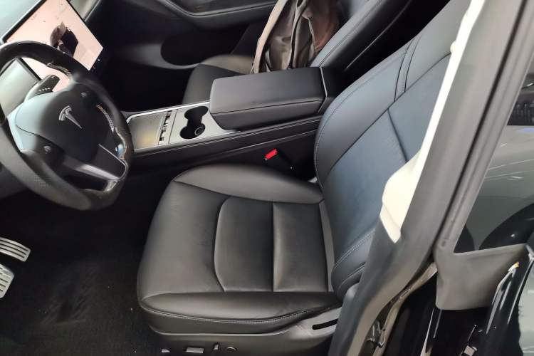 Used Tesla Model Y 2021 Performance High-Performance All-Wheel-Drive Version
